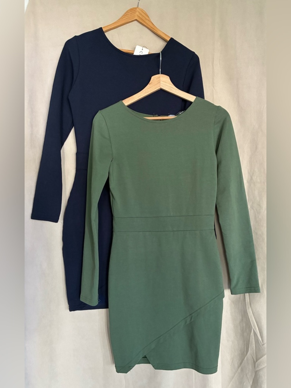 Long-Sleeve Navy Sheath Dress with Waist Detailing